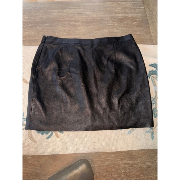 Susana Monaco Madeline Skirt in Black
SUSANA MONACO 10 - Picture 8 of 8